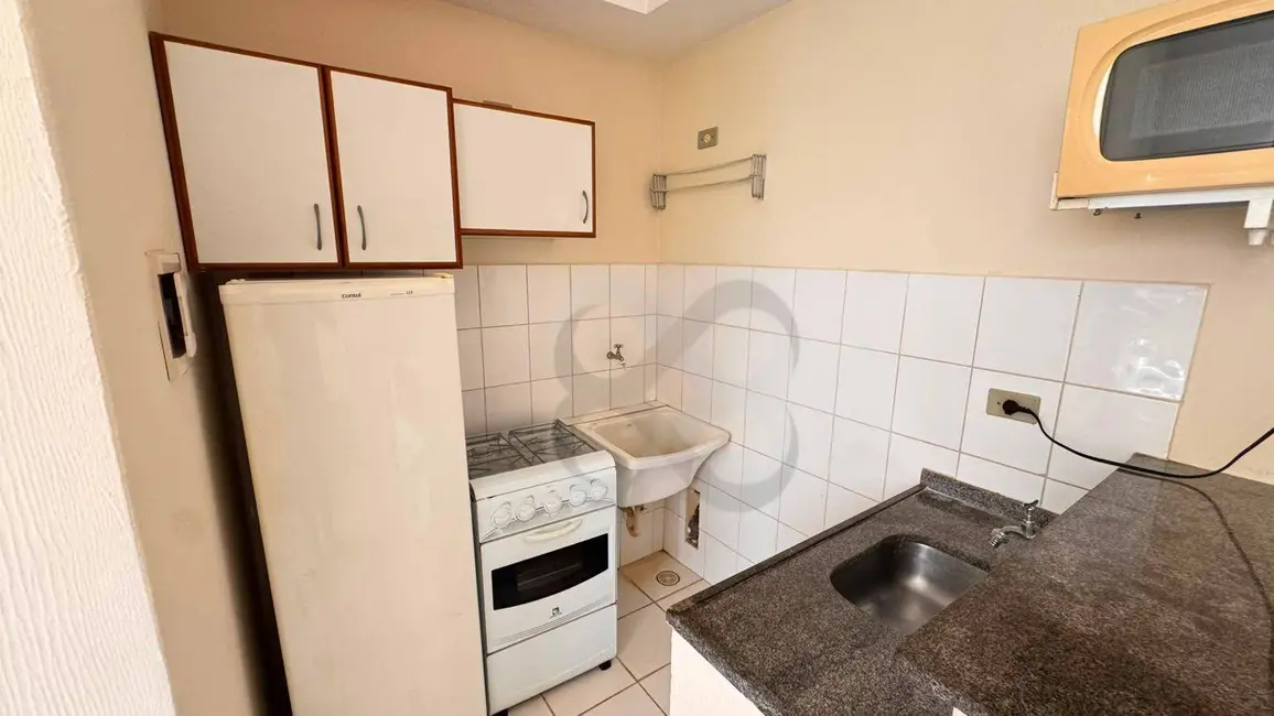Foto 2 de Apartamento com 1 quarto para alugar, 25m2 em Alto da Colina, Londrina - PR