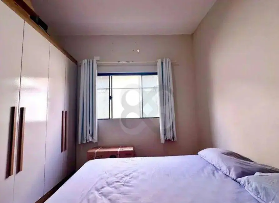 Foto 9 de Casa com 2 quartos à venda, 131m2 em Conjunto Habitacional José Garcia Molina, Londrina - PR