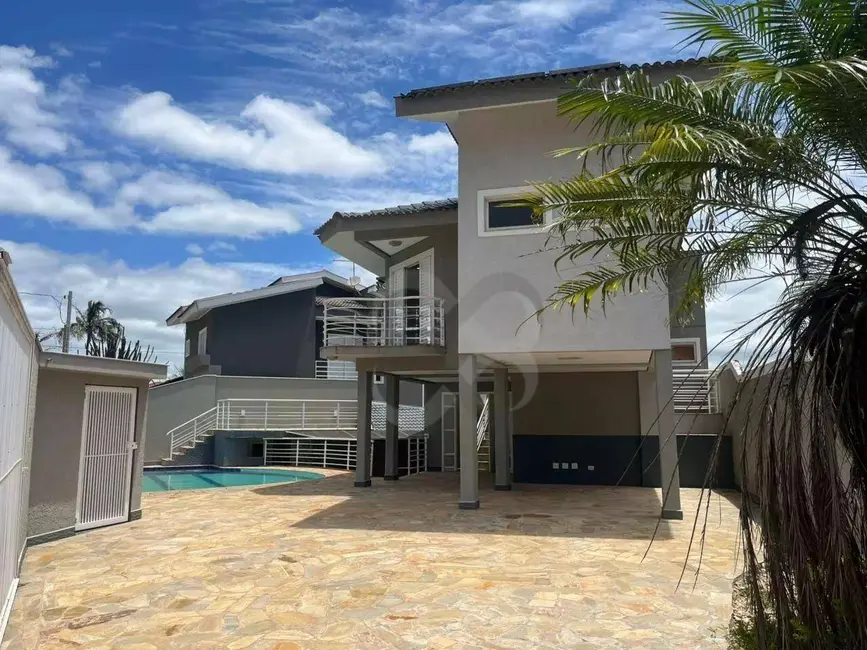 Foto 2 de Sobrado com 3 quartos à venda, 400m2 em Jardim Alvorada, Londrina - PR