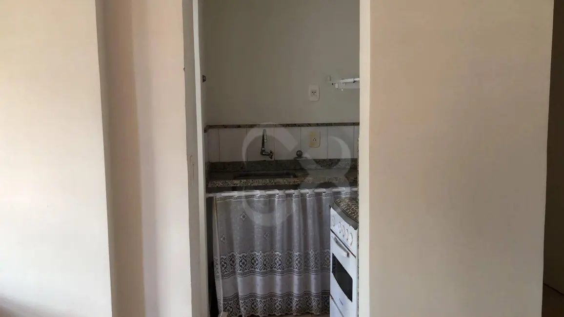 Kitnet com 1 quarto à venda, 43m2 em Centro, Londrina - PR - imagem 6 Foto 6 de Kitnet com 1 quarto à venda, 43m2 em Centro, Londrina - PR