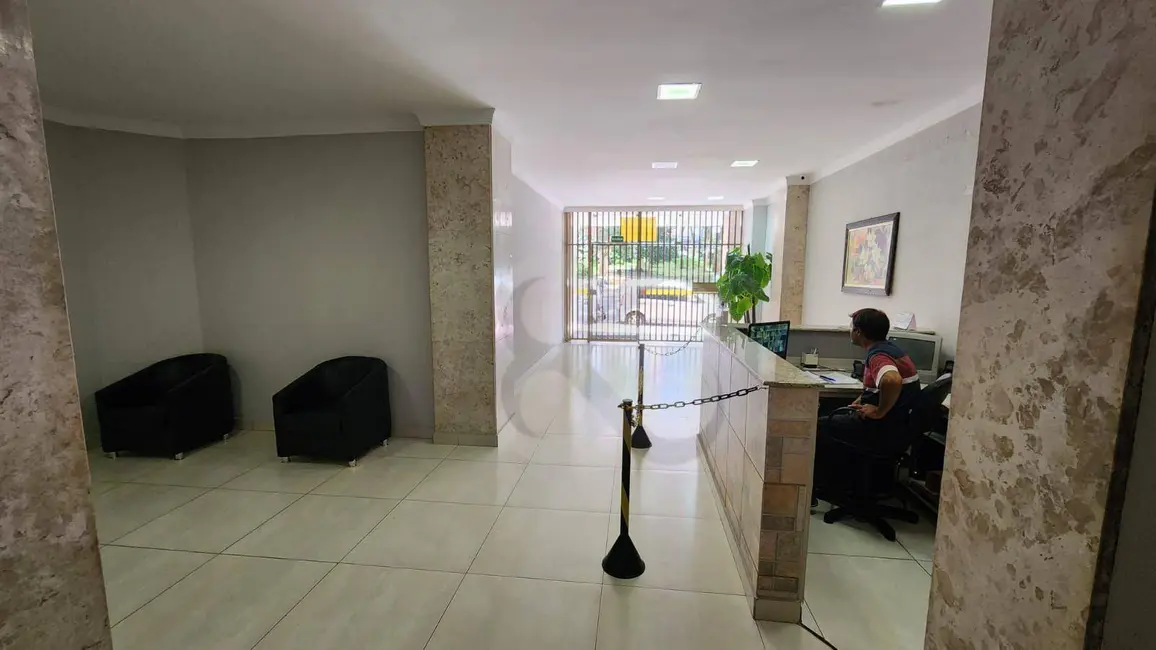 Kitnet com 1 quarto à venda, 43m2 em Centro, Londrina - PR - imagem 5 Foto 5 de Kitnet com 1 quarto à venda, 43m2 em Centro, Londrina - PR