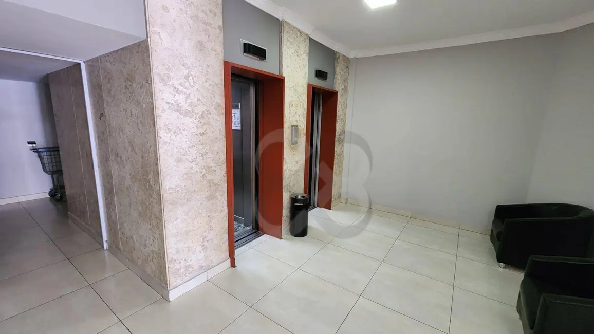 Kitnet com 1 quarto à venda, 43m2 em Centro, Londrina - PR - imagem 4 Foto 4 de Kitnet com 1 quarto à venda, 43m2 em Centro, Londrina - PR