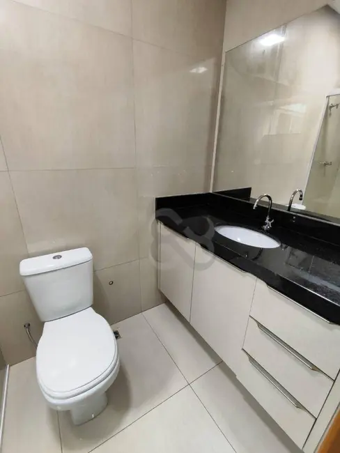 Casa com 3 quartos à venda, 125m2 em Jardim Belo Horizonte, Londrina - PR - imagem 6 Foto 6 de Casa com 3 quartos à venda, 125m2 em Jardim Belo Horizonte, Londrina - PR