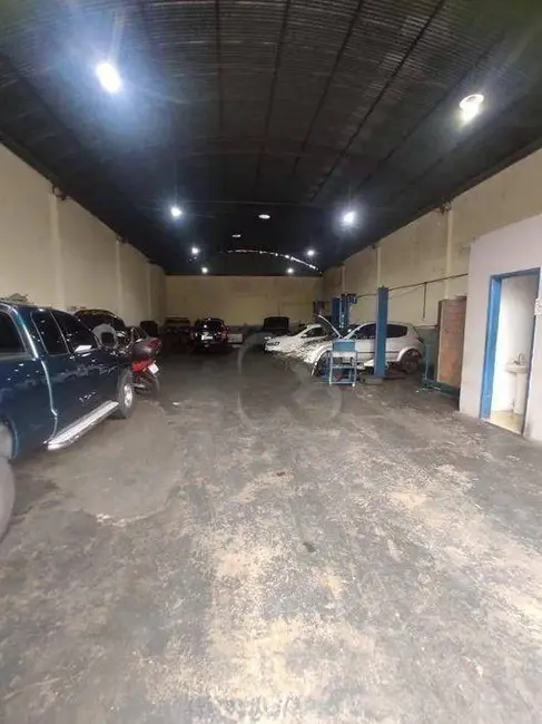 Foto 7 de Armazém / Galpão à venda, 360m2 em Londrina - PR