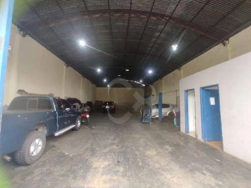 Foto 5 de Armazém / Galpão à venda, 360m2 em Londrina - PR