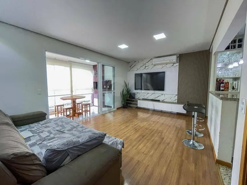 Foto 4 de Apartamento com 4 quartos à venda, 148m2 em Londrina - PR