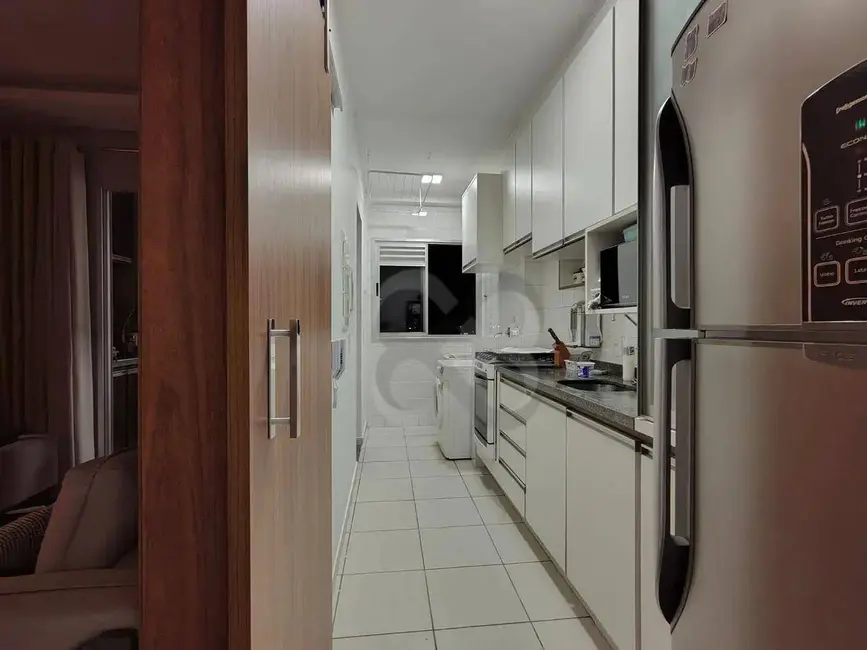 Apartamento com 3 quartos à venda, 91m2 em Aurora, Londrina - PR - imagem 6 Foto 6 de Apartamento com 3 quartos à venda, 91m2 em Aurora, Londrina - PR