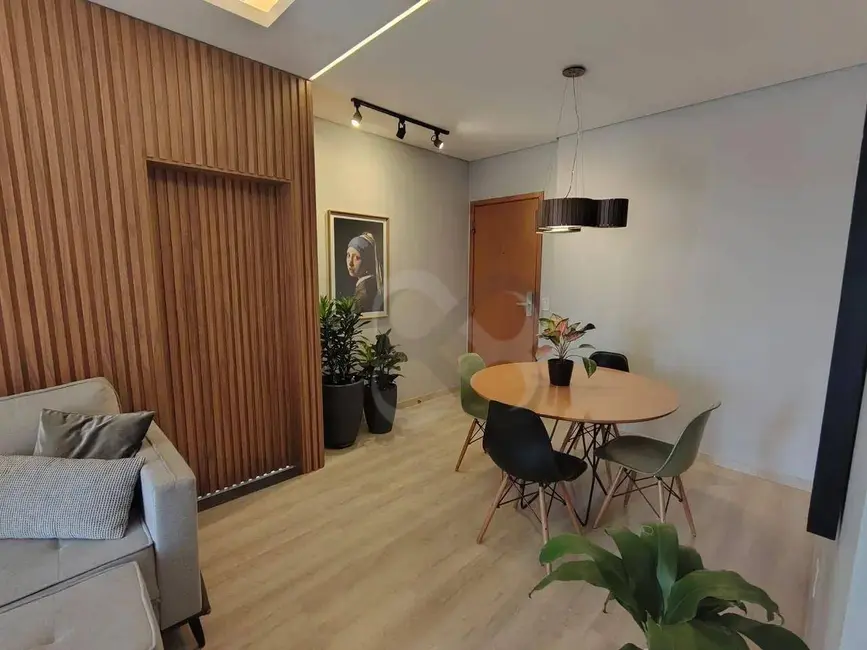 Apartamento com 3 quartos à venda, 91m2 em Aurora, Londrina - PR - imagem 2 Foto 2 de Apartamento com 3 quartos à venda, 91m2 em Aurora, Londrina - PR