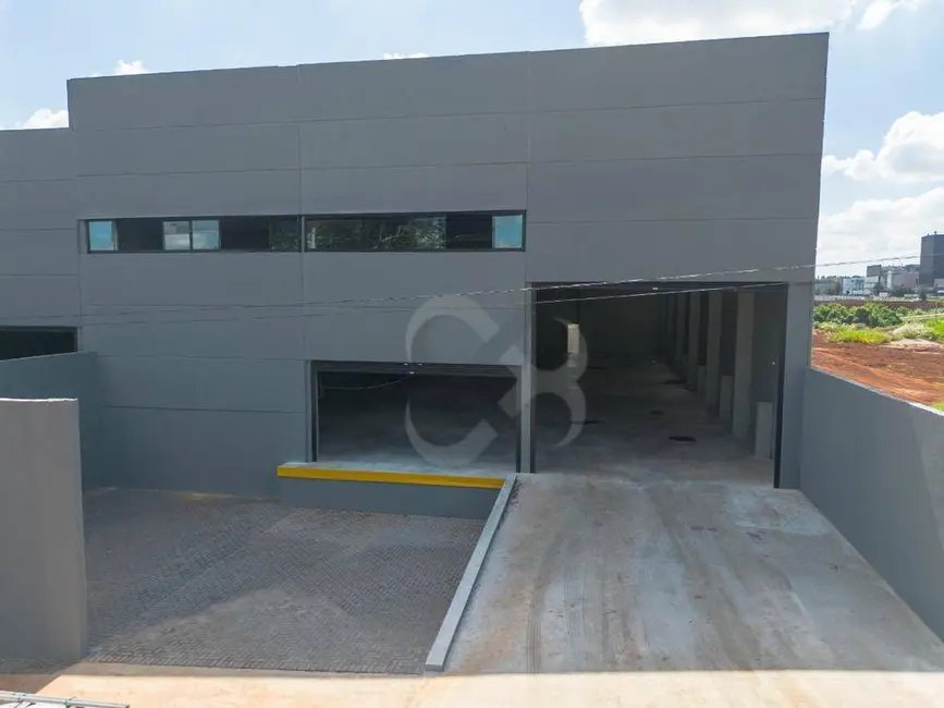 Armazém / Galpão à venda e para alugar, 1000m2 em Cilo 2, Londrina - PR - imagem 3 Foto 3 de Armazém / Galpão à venda e para alugar, 1000m2 em Cilo 2, Londrina - PR