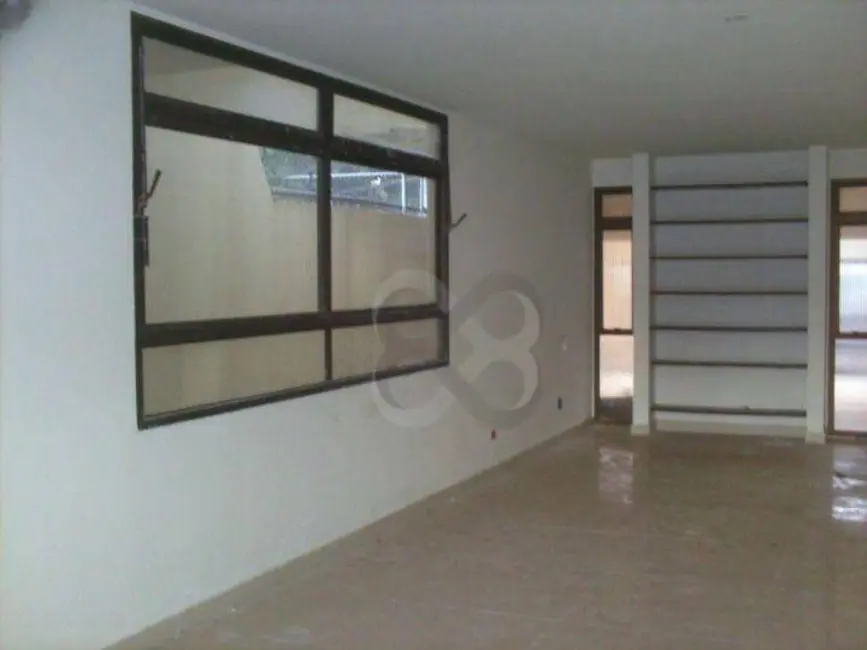 Casa com 4 quartos para alugar, 1200m2 em Kennedy, Londrina - PR - imagem 4 Foto 4 de Casa com 4 quartos para alugar, 1200m2 em Kennedy, Londrina - PR
