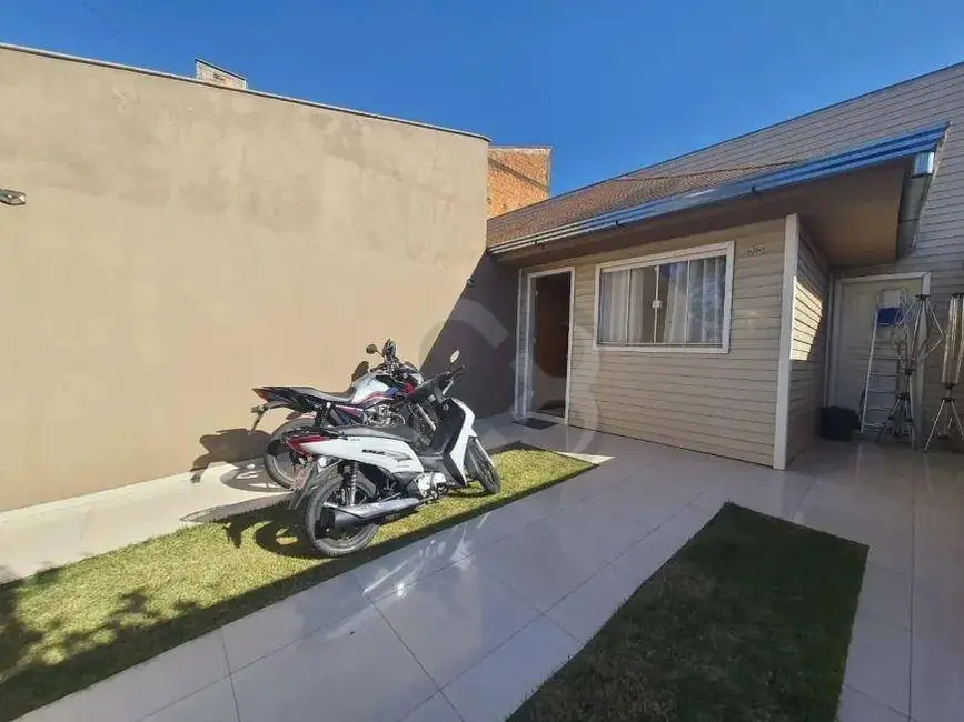 Casa com 3 quartos à venda, 125m2 em Alto da Boa Vista, Londrina - PR - imagem 1 Foto 1 de Casa com 3 quartos à venda, 125m2 em Alto da Boa Vista, Londrina - PR