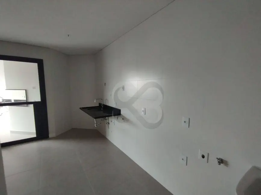 Foto 7 de Apartamento com 3 quartos à venda, 98m2 em Centro, Londrina - PR