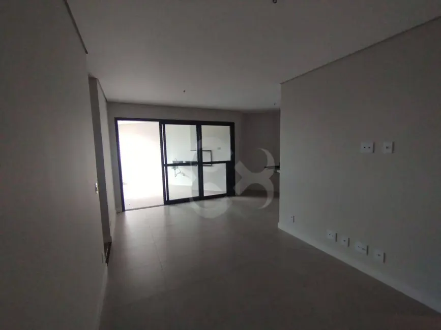 Apartamento com 3 quartos à venda, 98m2 em Centro, Londrina - PR - imagem 3 Foto 3 de Apartamento com 3 quartos à venda, 98m2 em Centro, Londrina - PR