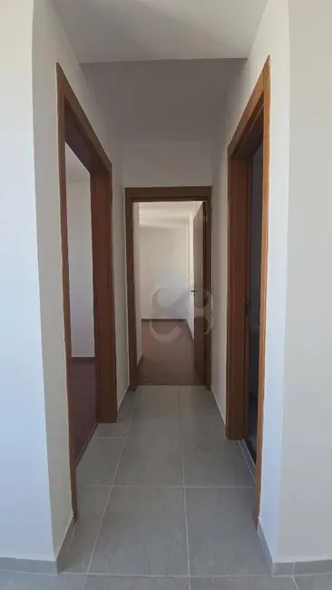 Foto 8 de Apartamento com 2 quartos para alugar, 60m2 em San Fernando, Londrina - PR