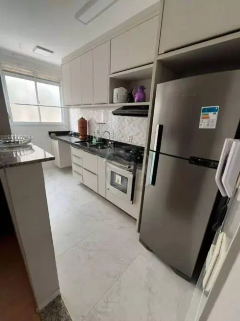 Apartamento com 2 quartos à venda e para alugar, 50m2 em Londrina - PR - imagem 6 Foto 6 de Apartamento com 2 quartos à venda e para alugar, 50m2 em Londrina - PR