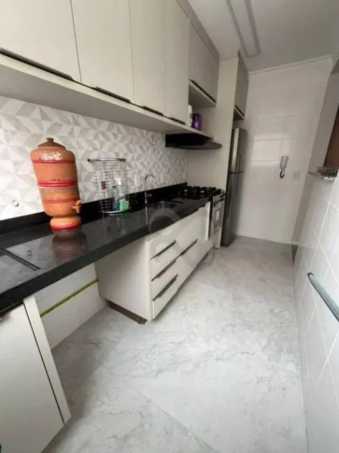 Apartamento com 2 quartos à venda e para alugar, 50m2 em Londrina - PR - imagem 5 Foto 5 de Apartamento com 2 quartos à venda e para alugar, 50m2 em Londrina - PR