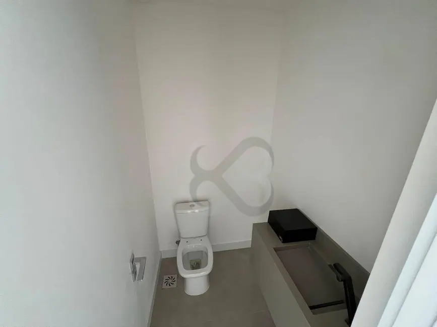 Apartamento com 3 quartos à venda, 112m2 em Londrina - PR - imagem 8 Foto 8 de Apartamento com 3 quartos à venda, 112m2 em Londrina - PR
