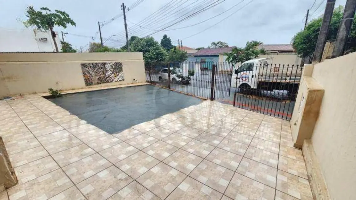 Foto 5 de Casa com 3 quartos para alugar, 250m2 em Arco Íris, Londrina - PR