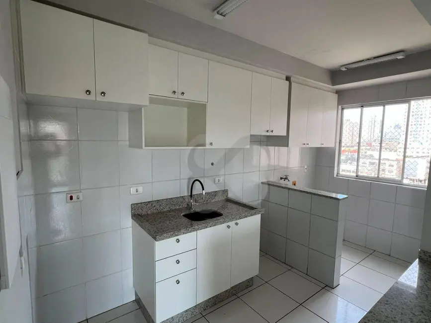Apartamento com 3 quartos para alugar, 123m2 em Centro, Londrina - PR - imagem 5 Foto 5 de Apartamento com 3 quartos para alugar, 123m2 em Centro, Londrina - PR