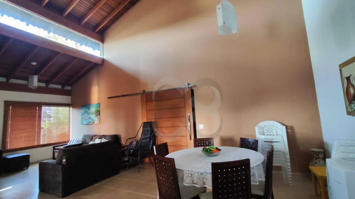 Casa de Condomínio com 3 quartos à venda e para alugar, 1800m2 em Estância Cabral, Cambe - PR - imagem 6 Foto 6 de Casa de Condomínio com 3 quartos à venda e para alugar, 1800m2 em Estância Cabral, Cambe - PR