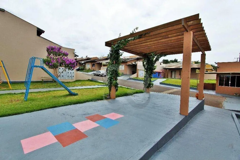 Casa de Condomínio com 3 quartos à venda, 120m2 em Sabará III, Londrina - PR - imagem 9 Foto 9 de Casa de Condomínio com 3 quartos à venda, 120m2 em Sabará III, Londrina - PR
