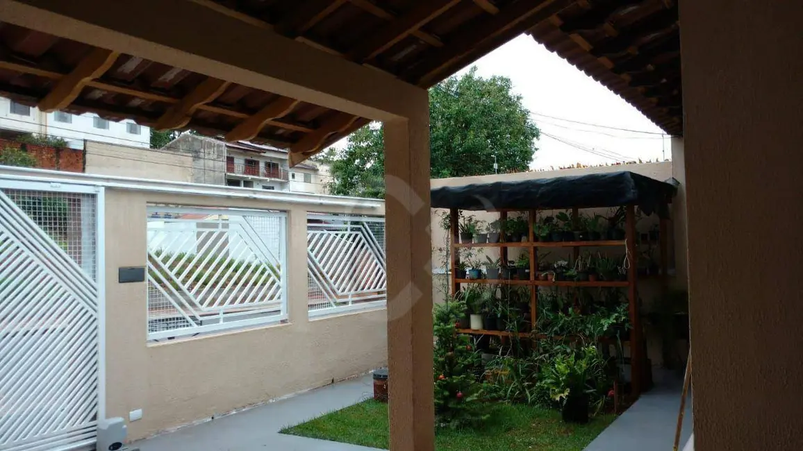 Foto 1 de Casa com 5 quartos à venda, 250m2 em Jardim Alvorada, Londrina - PR