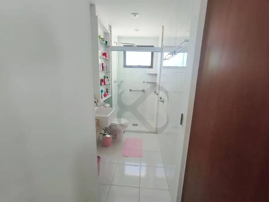 Foto 7 de Apartamento com 3 quartos à venda, 320m2 em Jardim do Lago, Londrina - PR