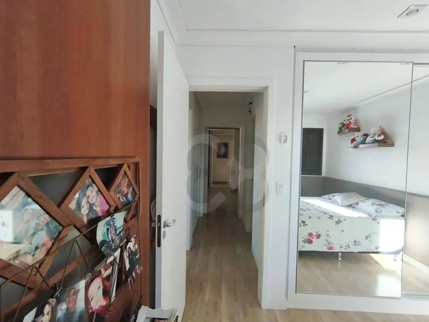 Foto 8 de Apartamento com 3 quartos à venda, 320m2 em Jardim do Lago, Londrina - PR