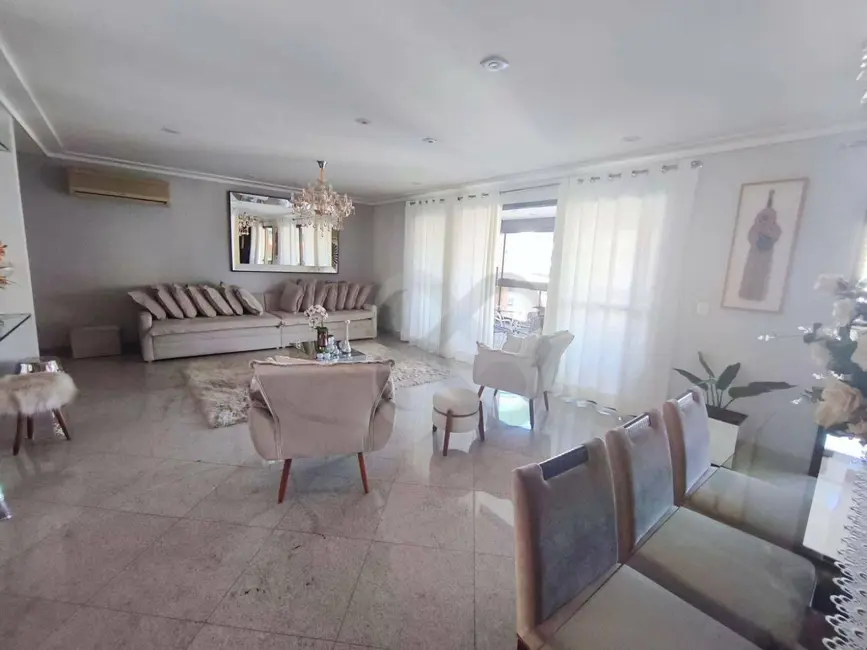 Foto 2 de Apartamento com 3 quartos à venda, 320m2 em Jardim do Lago, Londrina - PR