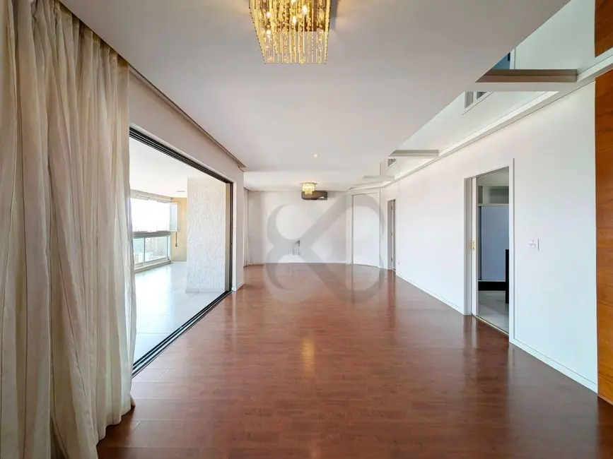 Apartamento com 3 quartos à venda e para alugar, 250m2 em Gleba Fazenda Palhano, Londrina - PR - imagem 5 Foto 5 de Apartamento com 3 quartos à venda e para alugar, 250m2 em Gleba Fazenda Palhano, Londrina - PR