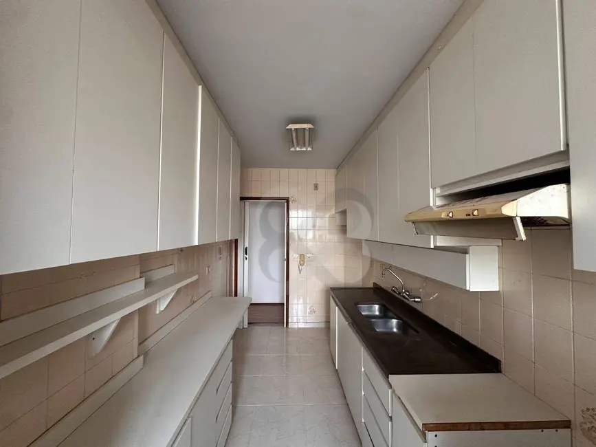 Foto 6 de Apartamento com 3 quartos à venda, 122m2 em Centro, Londrina - PR