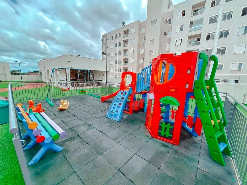 Foto 9 de Apartamento com 2 quartos para alugar, 47m2 em Londrina - PR