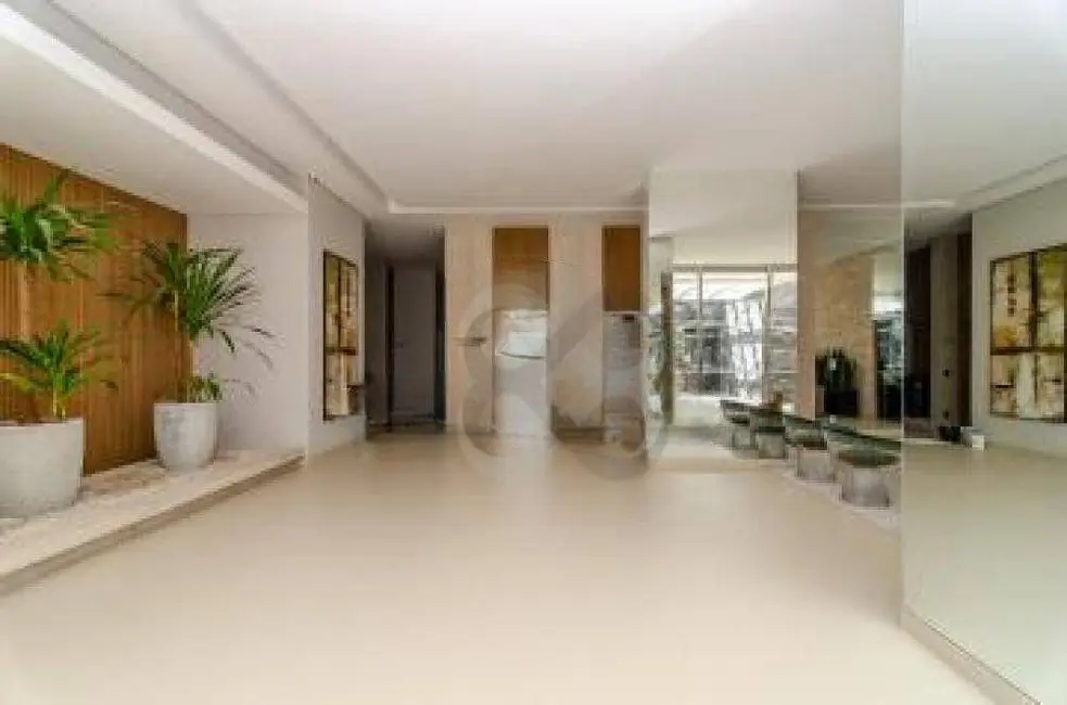 Foto 1 de Apartamento com 2 quartos para alugar, 158m2 em Londrina - PR