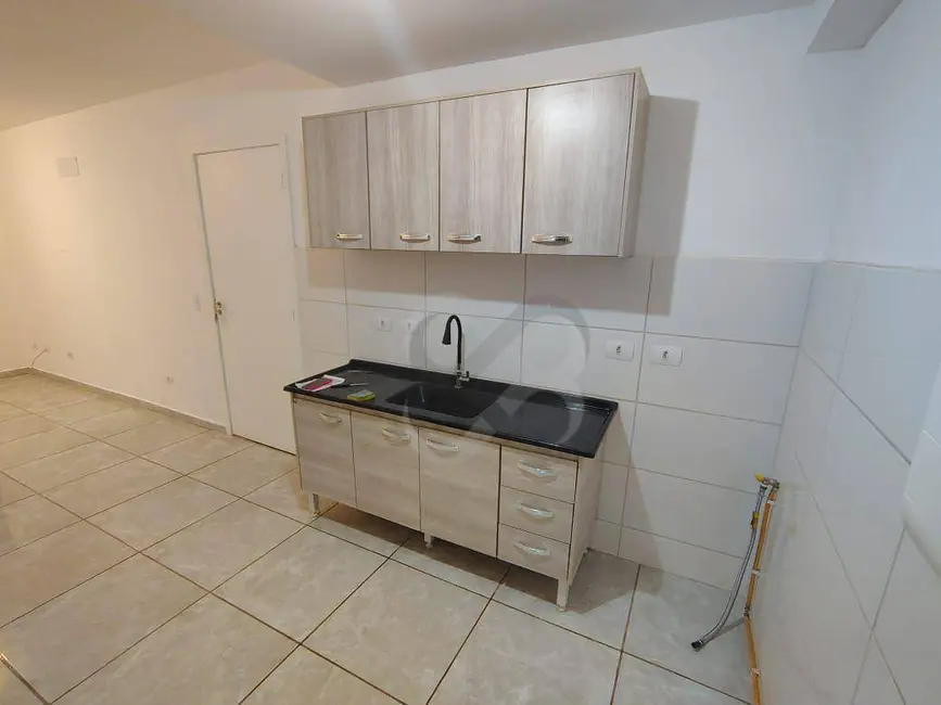 Foto 3 de Apartamento com 2 quartos para alugar, 48m2 em Conjunto Semiramis Barros Braga, Londrina - PR