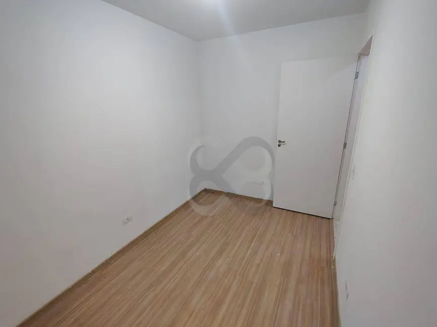 Foto 6 de Apartamento com 2 quartos para alugar, 48m2 em Conjunto Semiramis Barros Braga, Londrina - PR