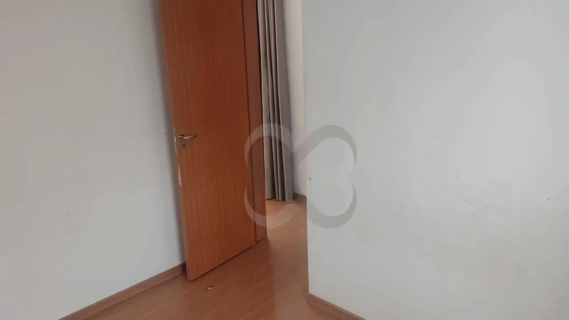 Apartamento com 2 quartos para alugar, 50m2 em Londrina - PR - imagem 7 Foto 7 de Apartamento com 2 quartos para alugar, 50m2 em Londrina - PR