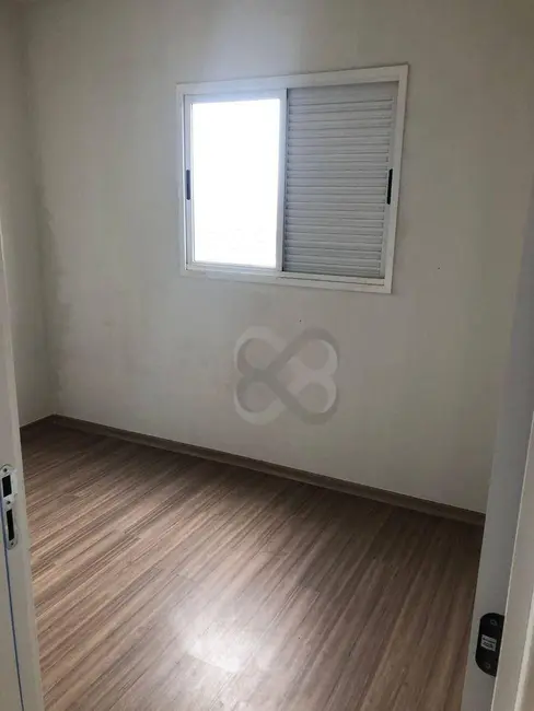Apartamento com 2 quartos para alugar, 65m2 em Colinas, Londrina - PR - imagem 5 Foto 5 de Apartamento com 2 quartos para alugar, 65m2 em Colinas, Londrina - PR
