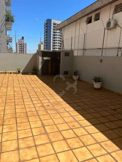 Foto 9 de Apartamento com 4 quartos à venda, 253m2 em Centro, Londrina - PR