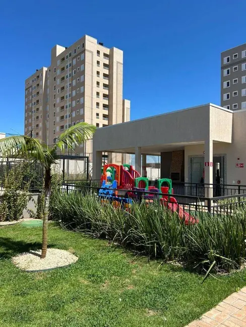 Foto 8 de Apartamento com 2 quartos para alugar, 46m2 em Londrina - PR