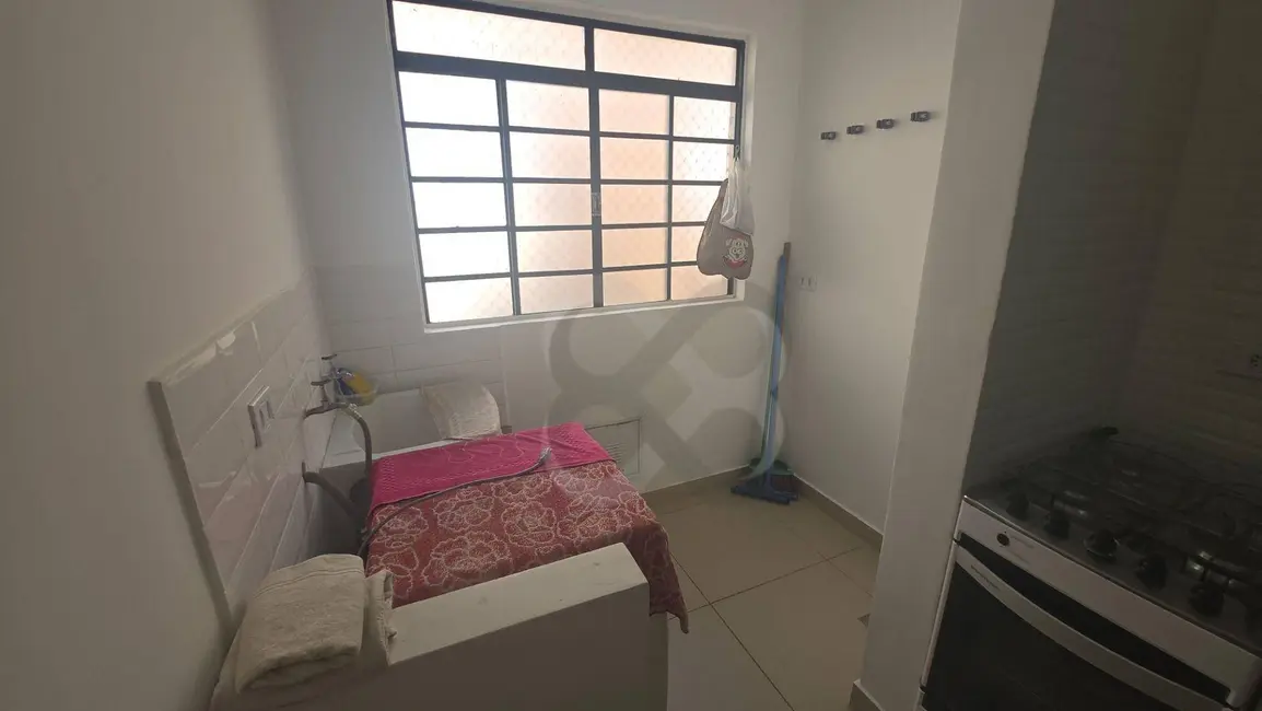Foto 4 de Apartamento com 2 quartos para alugar, 80m2 em Igapó, Londrina - PR