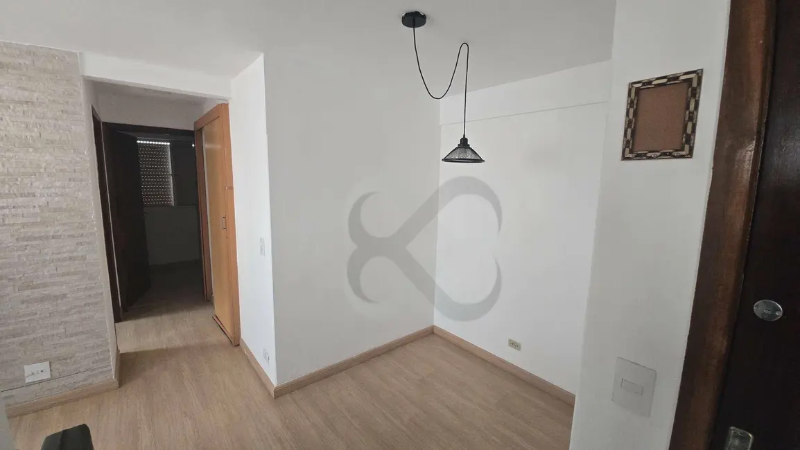 Foto 6 de Apartamento com 2 quartos à venda, 53m2 em Jacomo Violin, Londrina - PR