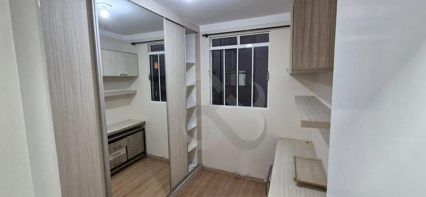 Apartamento com 3 quartos para alugar, 79m2 em Parque Jamaica, Londrina - PR - imagem 6 Foto 6 de Apartamento com 3 quartos para alugar, 79m2 em Parque Jamaica, Londrina - PR