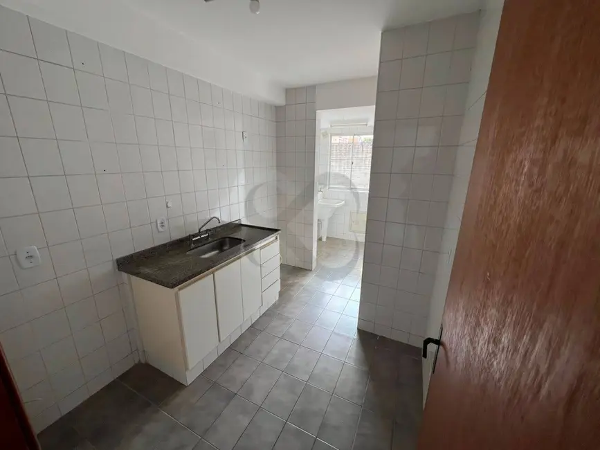 Foto 3 de Apartamento com 3 quartos para alugar, 103m2 em Jardim das Américas, Londrina - PR