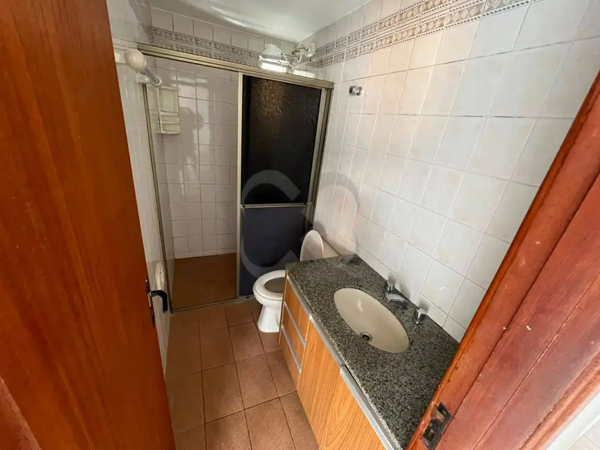 Foto 9 de Apartamento com 3 quartos para alugar, 103m2 em Jardim das Américas, Londrina - PR