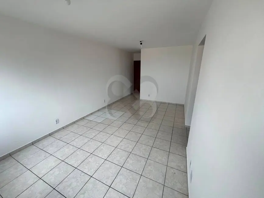 Foto 8 de Apartamento com 3 quartos para alugar, 103m2 em Jardim das Américas, Londrina - PR