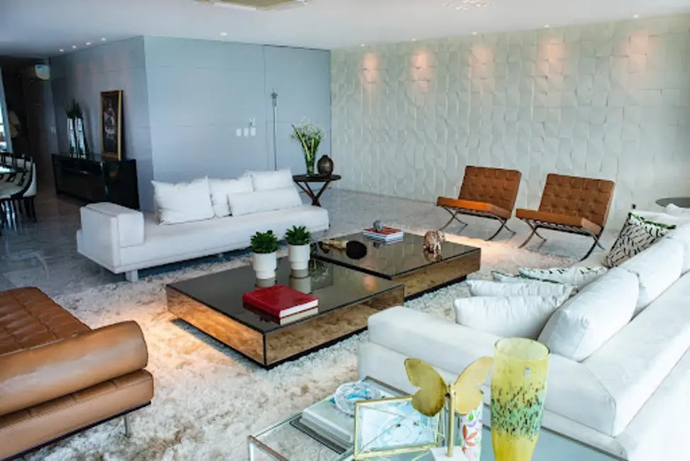 Apartamento com 4 quartos à venda, 350m2 em Ponta Verde, Maceio - AL - imagem 5 Foto 5 de Apartamento com 4 quartos à venda, 350m2 em Ponta Verde, Maceio - AL