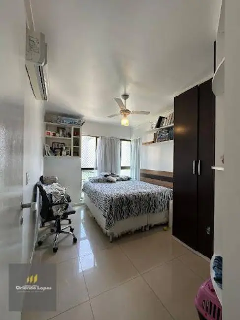 Apartamento com 4 quartos à venda, 149m2 em Ponta Verde, Maceio - AL - imagem 3 Foto 3 de Apartamento com 4 quartos à venda, 149m2 em Ponta Verde, Maceio - AL