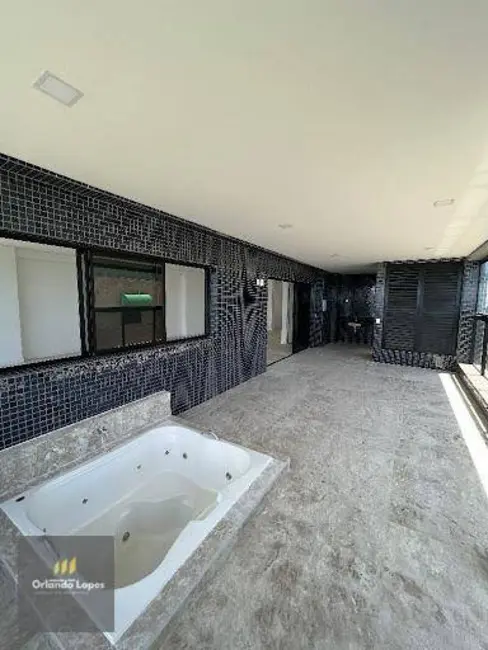 Apartamento com 4 quartos à venda, 338m2 em Pajuçara, Maceio - AL - imagem 3 Foto 3 de Apartamento com 4 quartos à venda, 338m2 em Pajuçara, Maceio - AL