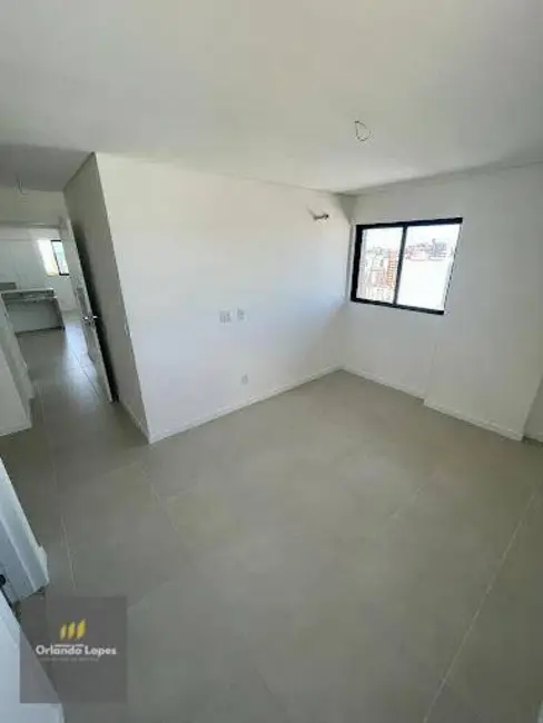 Foto 2 de Apartamento com 2 quartos à venda, 82m2 em Ponta Verde, Maceio - AL