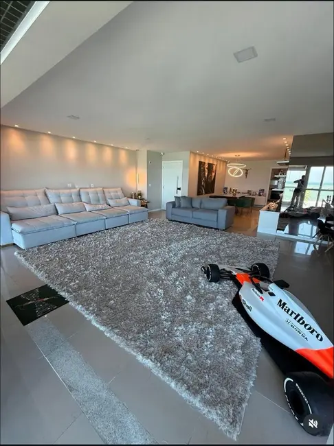 Foto 2 de Apartamento com 4 quartos à venda, 225m2 em Ipioca, Maceio - AL